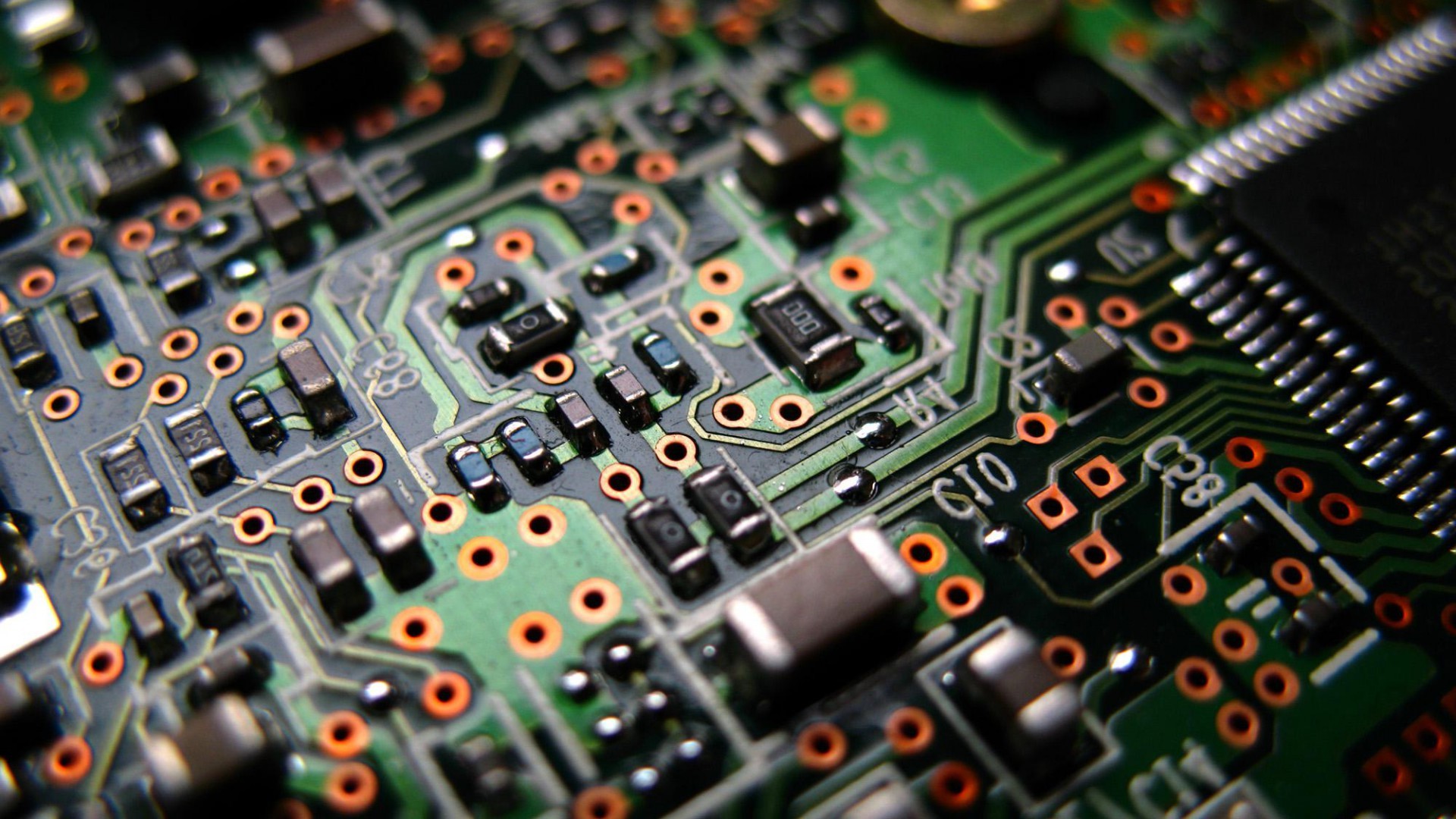 PCB市場增長迅猛，行業(yè)穩(wěn)健發(fā)展